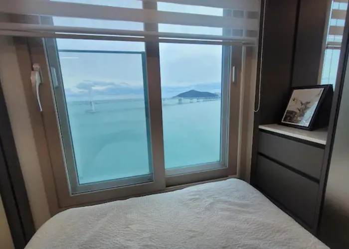 Busan#gwanganli#hot Place#healing 아파트